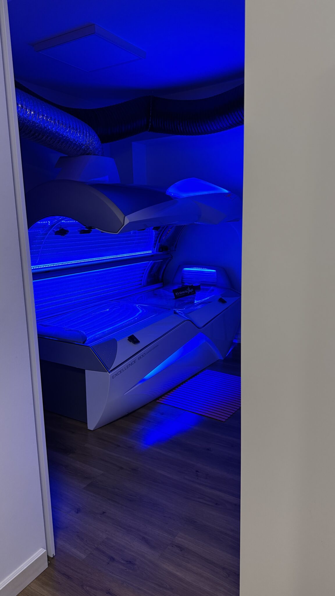 Solarium w salonie Fabryka Endorfiny w Suwałkach