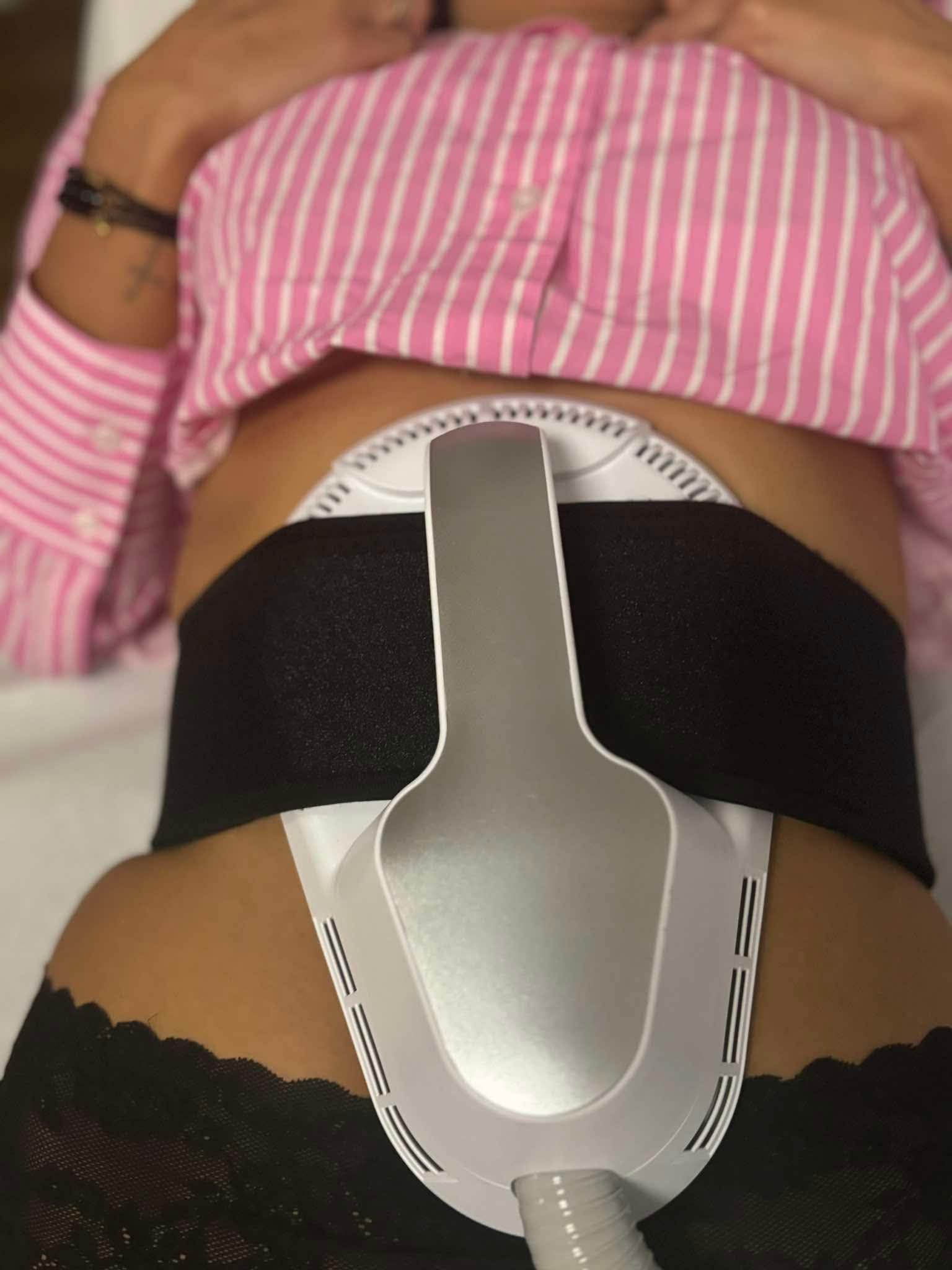 Zabieg EMS Body Sculpt z aplikatorami elektromagnetycznymi